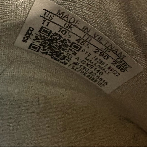 ADIDAS UltraBoost 22 Orbit Green Beam Orange Running Shoes GX9140 Men’s Size 11 - Picture 10 of 10